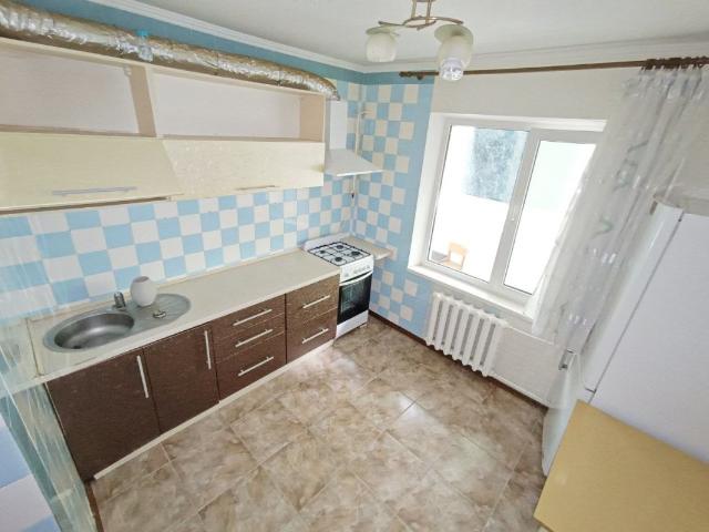 Квартира продажа в Великодолинском, Днепропетровской области