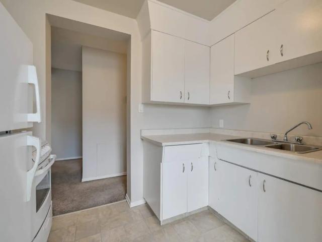 Apartment for rent in Wedgewood, Alberta