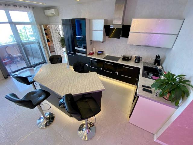 Квартира продажа в Великодолинском, Днепропетровской области