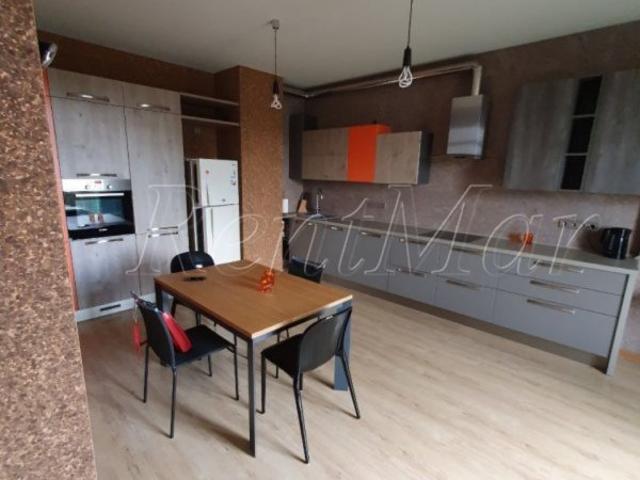 Квартира продажа в Великодолинском, Днепропетровской области