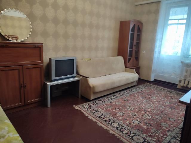 Квартира продажа в Великодолинском, Днепропетровской области