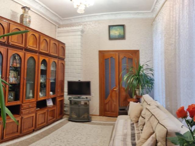 Квартира продажа в Великодолинском, Днепропетровской области