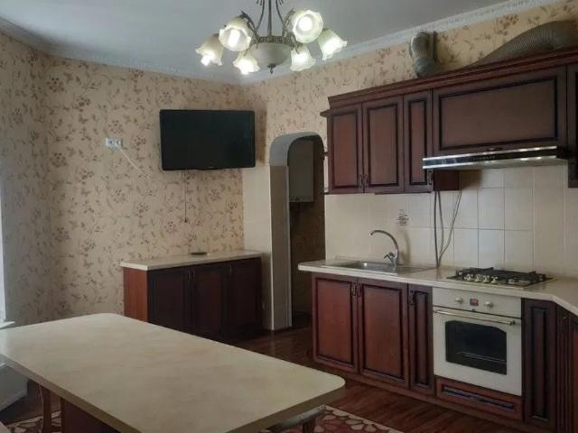 Квартира продажа в Великодолинском, Днепропетровской области