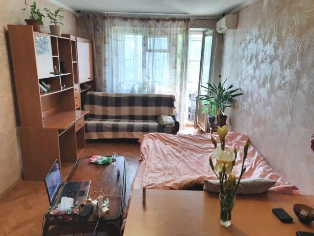 Квартира продажа в Великодолинском, Днепропетровской области