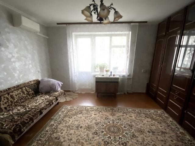 Квартира продажа в Великодолинском, Днепропетровской области