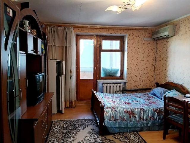 Комната аренда в Хаджибейський район, Одеса