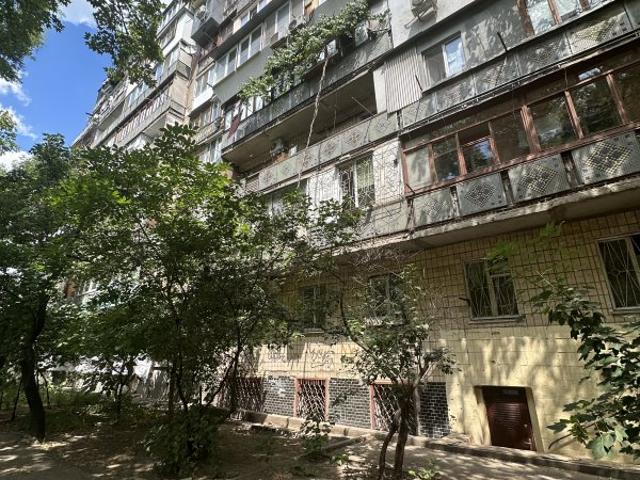 Квартира продажа в Великодолинском, Днепропетровской области