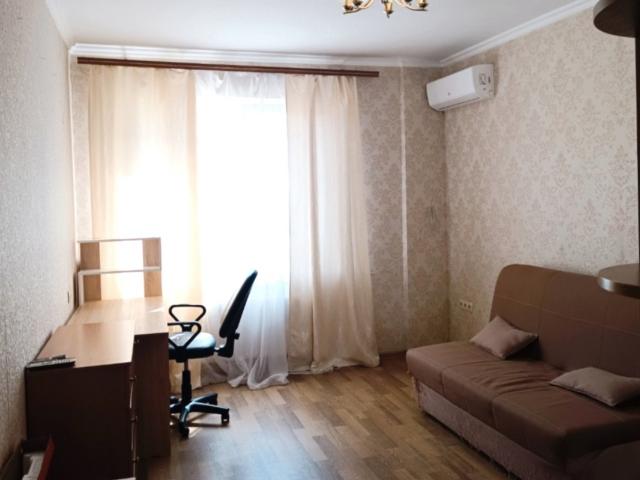 Квартира продажа в Великодолинском, Днепропетровской области