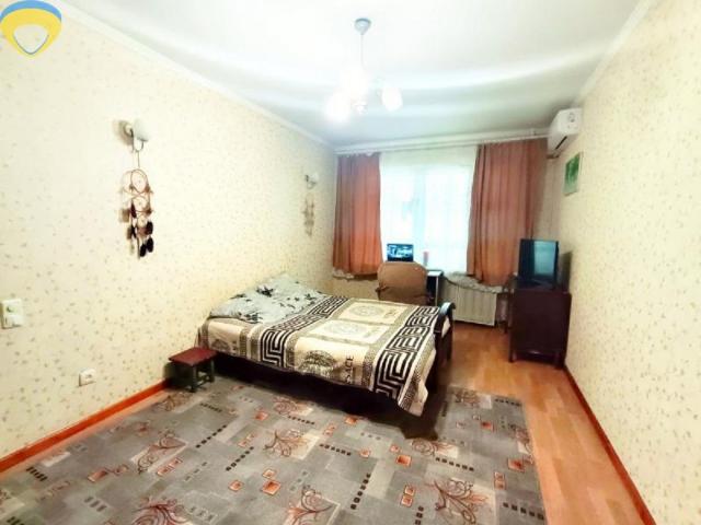 Квартира продажа в Великодолинском, Днепропетровской области