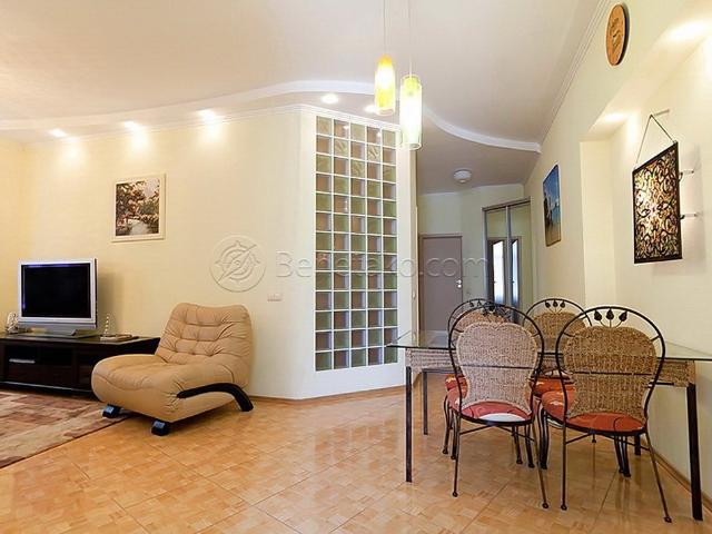 Квартира аренда в Великодолинском, Днепропетровской области