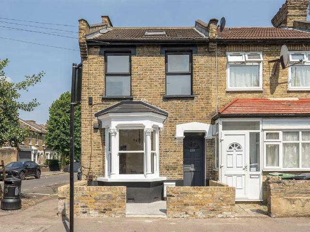 Apartment for rent in Leytonstone, Greater London