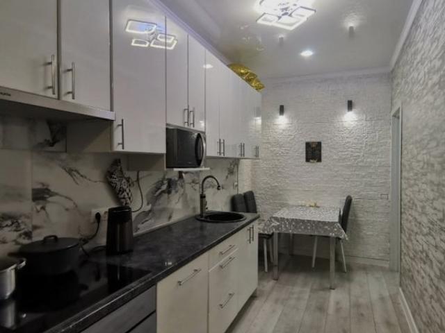 Квартира продажа в Великодолинском, Днепропетровской области