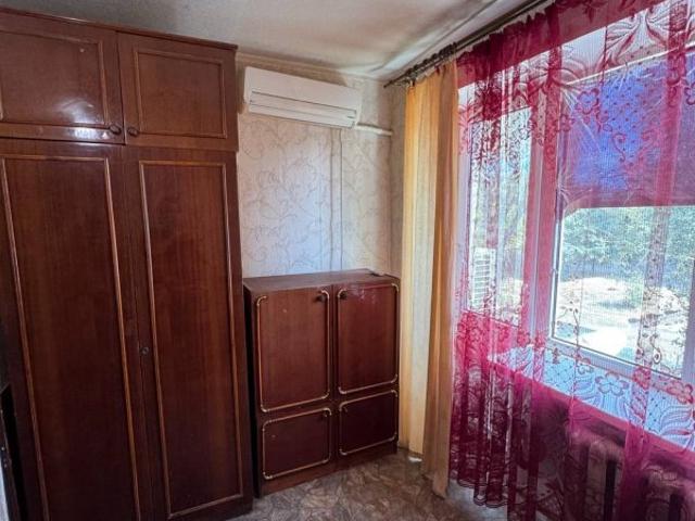 Квартира продажа в Великодолинском, Днепропетровской области