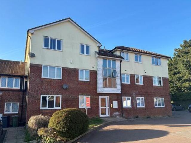 House for sale in Tadley, Priest Down