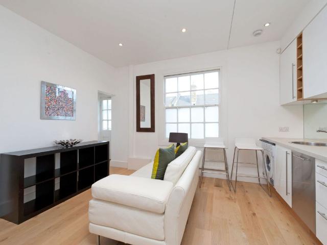 Apartment for rent in Clapham Junction, Greater London
