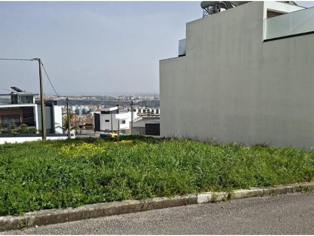 Terreno venda em Odivelas, Lisboa