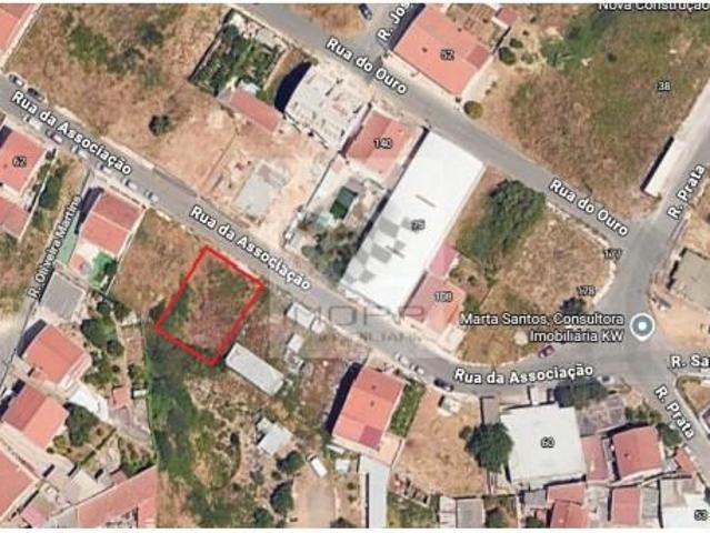 Terreno venda em Odivelas