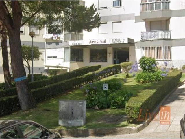 Ponto Comercial alugar em Odivelas, Barruncho