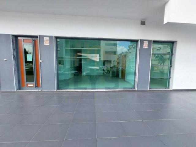 Loja venda em Bairro Olaio, Odivelas