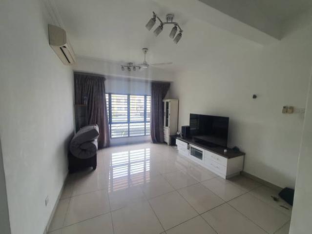 Townhouse for rent in Puchong, Majlis Bandaraya Subang Jaya