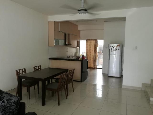 Townhouse for rent in Petaling, Subang Jaya