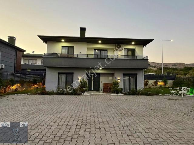 Kocasinan, Kayseri içerisinde satılık Villa