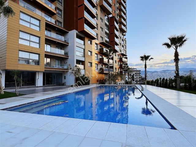 Karabağlar, İzmir içerisinde kiralık mülk