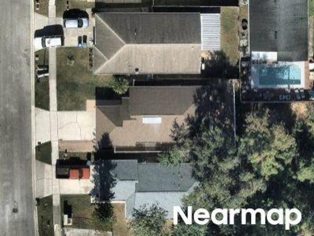 House for sale in University, Florida