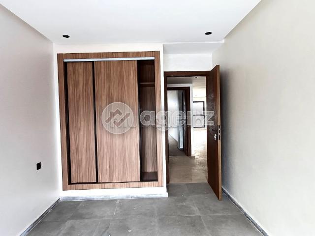Appartement vente à Bouskoura, Gharb-Chrarda-Beni Hssen