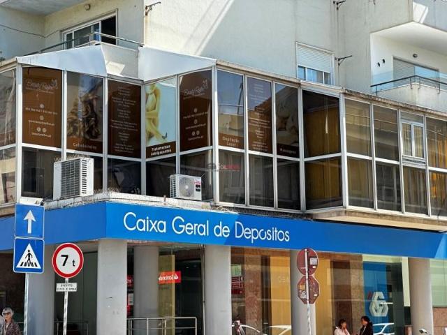 Loja venda em Oeiras, Lisboa