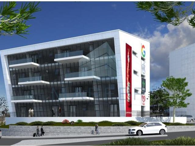 Loja alugar em Oeiras, Lisboa