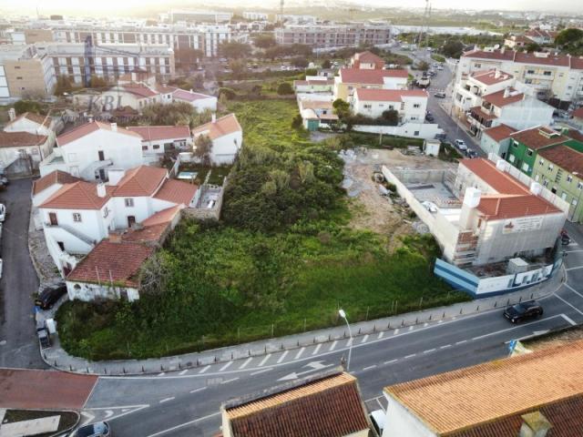 Terreno venda em Oeiras, Lisboa