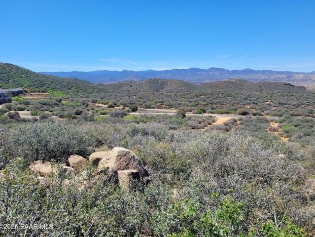 Land for sale in Dewey, Arizona