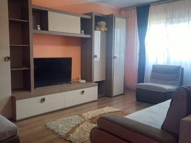 Apartament închirieri în Uzinele Dacia, Mioveni