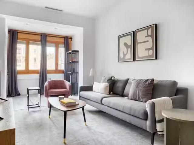 Apartamento en alquiler en Sant Martí, Barcelonès