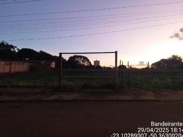Terreno venda em Bandeirantes, Região Geográfica Intermediária de Londrina