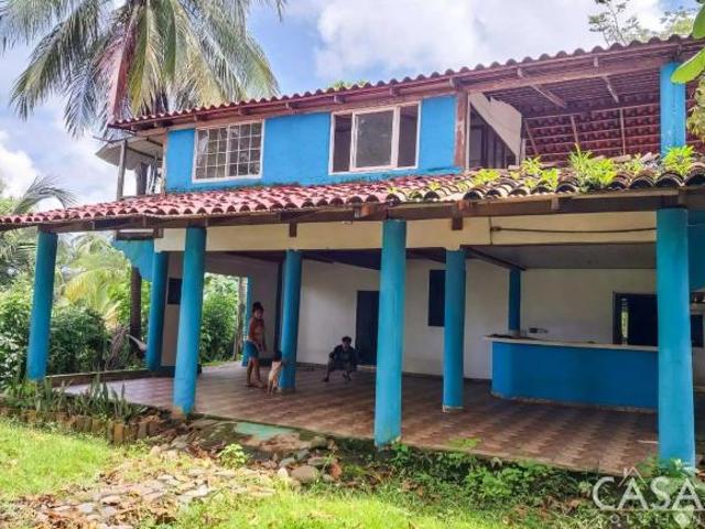 Oferta! Eco hostal con vista a la playa en Las Lajas, Chiriquí, Panama