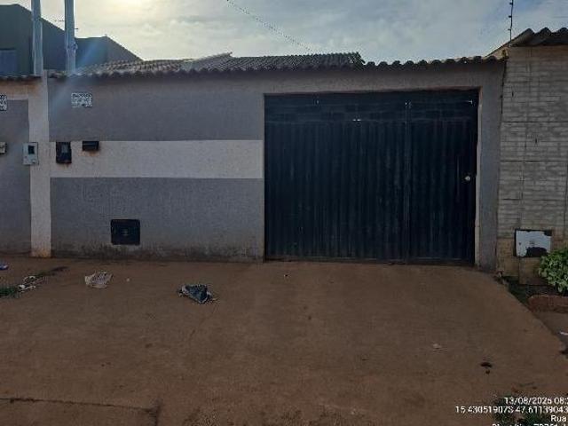 Casa venda em Região Geográfica Imediata de Águas Lindas de Goiás, Região Integrada de Desenvolvimento do Distrito Federal e Entorno