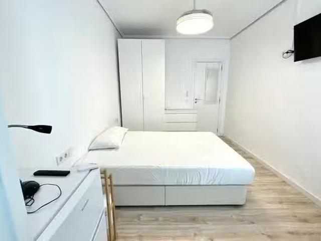 Casa en alquiler en Benicalap, Comarca de València