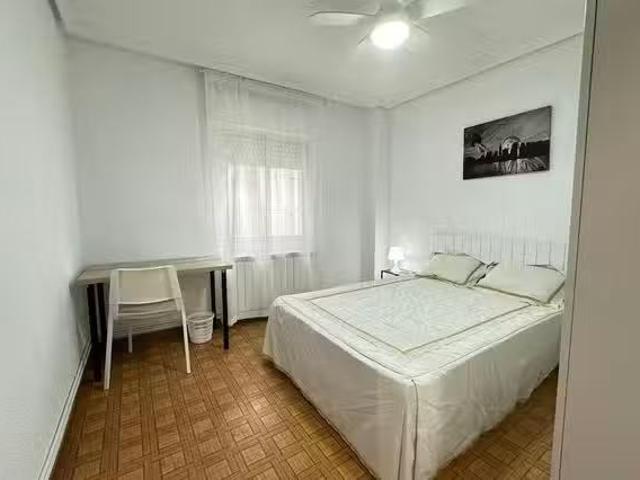 Casa en alquiler en Zarzaquemada, Leganés