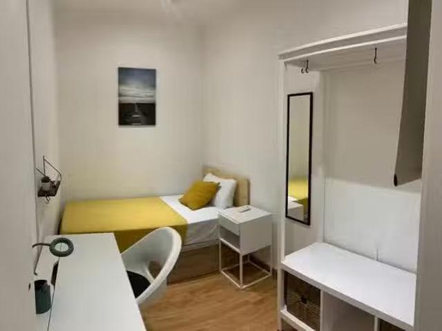 Casa en alquiler en Collblanc, L'hospitalet De Llobregat