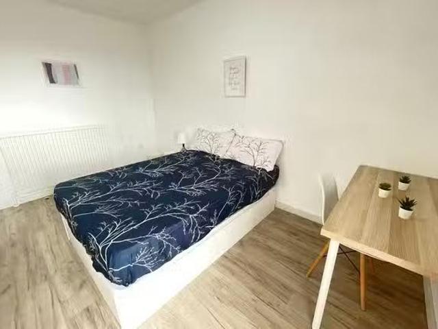 Casa en alquiler en Nou Barris, Barcelonès