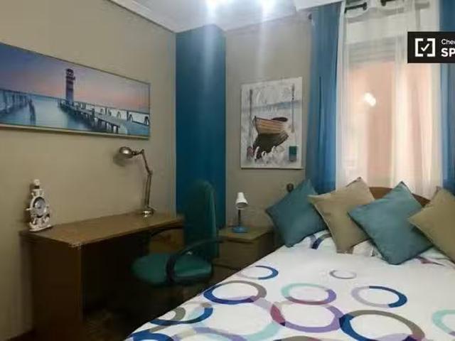 Casa en alquiler en Virgen del Val, Madrid