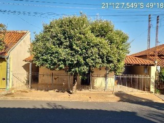 Casa venda em Urupês