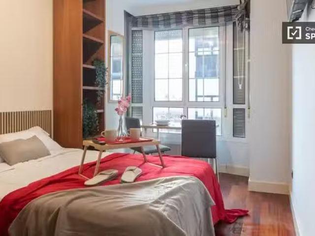 Casa en alquiler en Costillares, Madrid