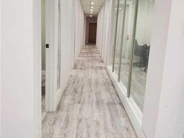 Commercial for rent in Hamilton