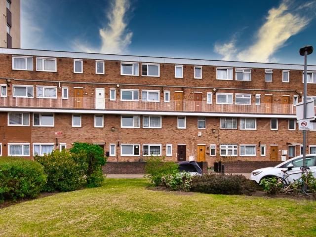 House for rent in Limehouse, Greater London