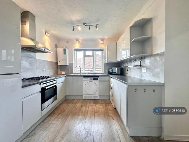 House for rent in Finchley, Greater London