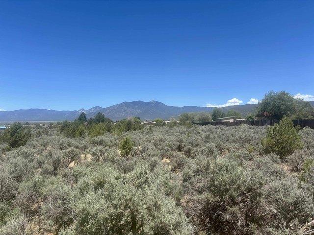 Land for sale in El Prado, New Mexico