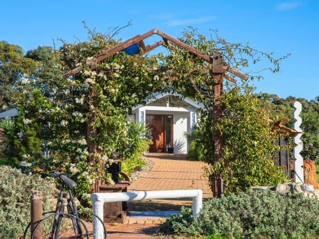 House for sale in Stirling Estate, Western Australia
